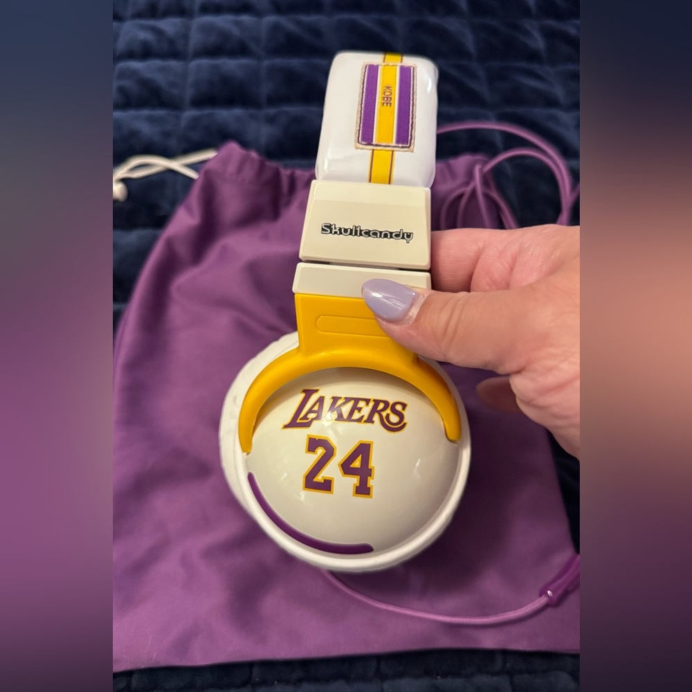 Skullcandy Over-Ear Headphones Lakers |Kobe Edition